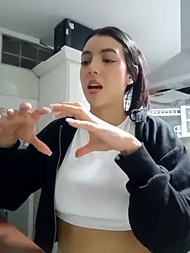 Julie Bennet online show from October 17, 4:26 am