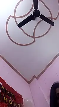 Snapshot of Beauty-khan chatting on February 3, 4:10 pm Beauty-khan online show from February 3, 4:10 pm