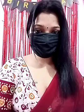 Snapshot of Beauty-khan chatting on February 12, 8:40 pm Beauty-khan online show from February 12, 8:40 pm