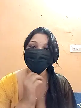 Snapshot of Beauty-khan chatting on October 3, 4:15 pm Beauty-khan online show from October 3, 4:15 pm