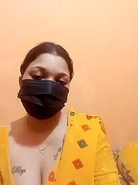 Snapshot of Beauty-khan chatting on October 12, 10:09 pm Beauty-khan online show from October 12, 10:09 pm