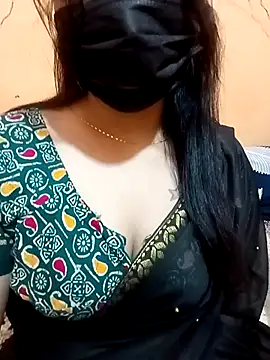 Snapshot of Beauty-khan chatting on October 27, 5:06 pm Beauty-khan online show from October 27, 5:06 pm