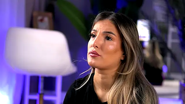 Snapshot of KellyMathews chatting on October 17, 2:26 am KellyMathews online show from October 17, 2:26 am