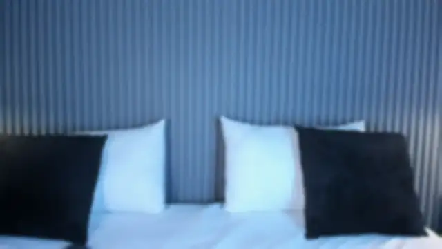 MiaCollson online show from July 18, 7:39 pm