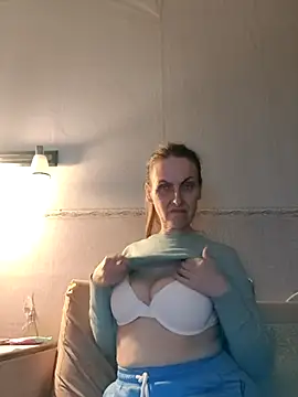 Evelina cute online show from October 7, 4:37 pm