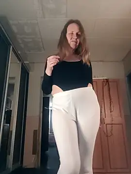 Evelina cute online show from March 1, 6:54 pm