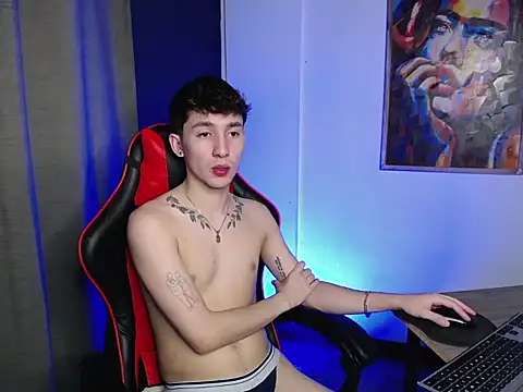 Snapshot of SebasstianGrand chatting on March 2, 2:30 am SebasstianGrand online show from March 2, 2:30 am