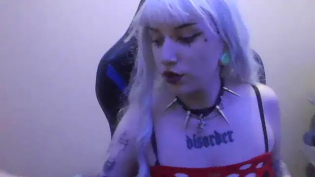 Snapshot of shinigami6669 chatting on December 17, 3:45 am shinigami6669 online show from December 17, 3:45 am