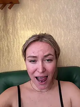 LovenseLush online show from January 18, 12:04 pm