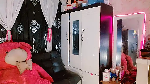 AngelicaDark online show from April 7, 2:23 am