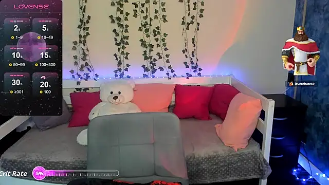 Emily Gin online show from February 4, 2:39 am