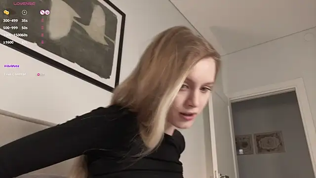 jelli jenni online show from April 18, 2:10 pm