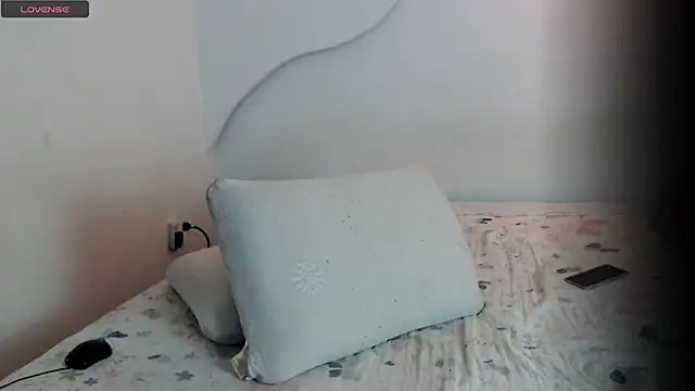 Snapshot of gaby_pervet31 chatting on June 28, 6:47 pm gaby pervet31 online show from June 28, 6:47 pm