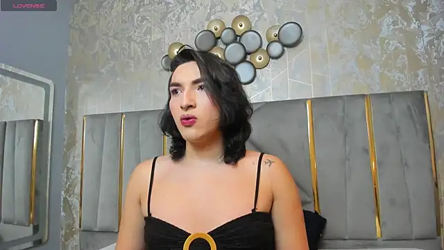Snapshot of TomLondon_ chatting on February 28, 11:36 am TomLondon online show from February 28, 11:36 am