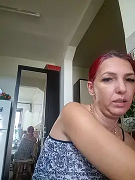 Snapshot of Evadesirex46 chatting on July 7, 6:58 am Evadesirex46 online show from July 7, 6:58 am