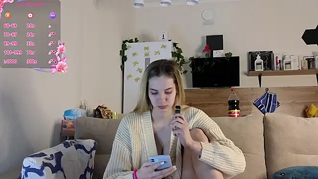 Girl alone home online show from February 27, 3:47 am