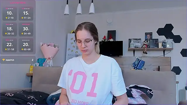 Girl alone home online show from March 16, 3:12 am