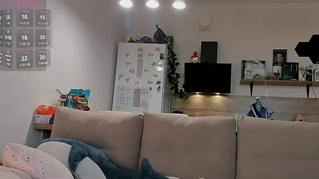 Girl alone home online show from May 21, 3:52 pm