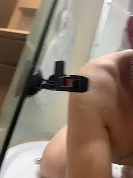 Bigtoyaddict online show from October 26, 4:40 am