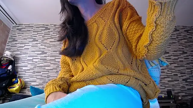 VioletaGomezCo online show from March 17, 2:09 pm