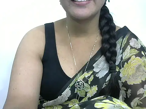 rashmika reddy online show from December 18, 4:57 pm