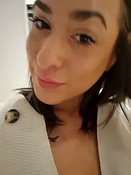 Snapshot of LydiaMaus96 chatting on November 6, 2:07 pm LydiaMaus96 online show from November 6, 2:07 pm