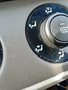 freakniknutty online show from February 8, 4:32 pm