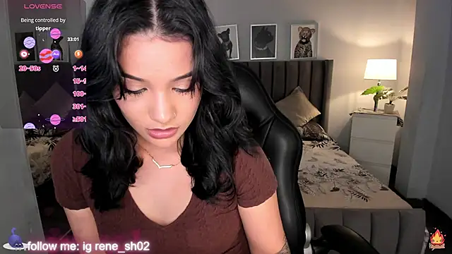 renee shelby  online show from January 8, 9:12 pm