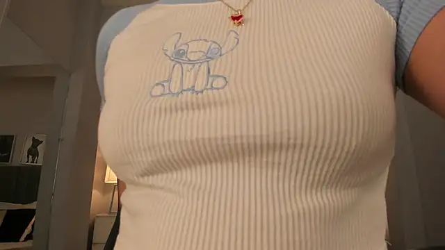 renee shelby  online show from March 11, 9:59 pm