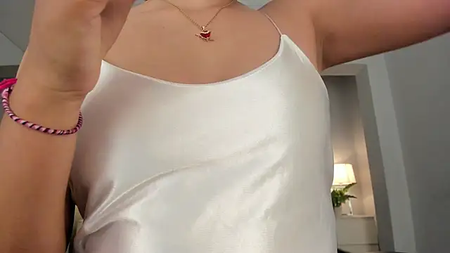 renee shelby  online show from March 17, 8:30 pm