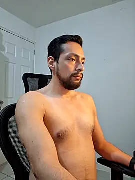 Andresarr93 online show from November 28, 8:22 pm