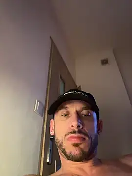 top body 82 online show from February 25, 10:58 am