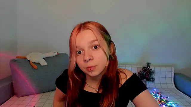crystal lilith online show from December 26, 5:15 am