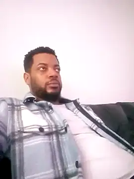 Snapshot of MrPresident_P chatting on March 18, 10:48 pm MrPresident P online show from March 18, 10:48 pm