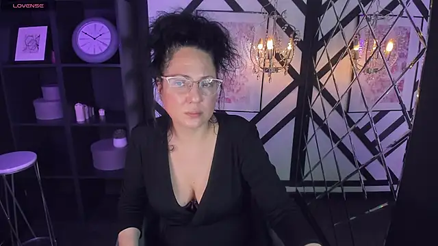 Anita Muse online show from December 15, 11:53 pm