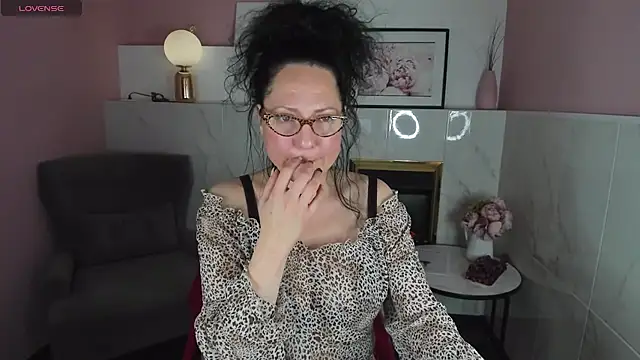 Anita Muse online show from December 22, 2:06 pm