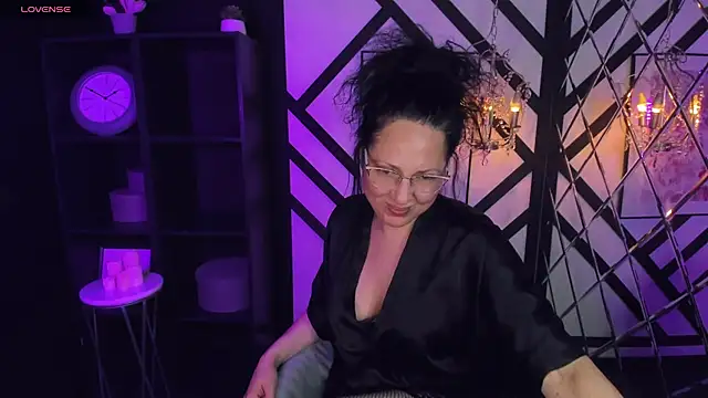Anita Muse online show from January 9, 11:45 pm