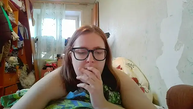 DesireMelissa online show from December 15, 6:50 am