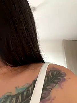 Latina vanessa online show from October 26, 10:15 pm