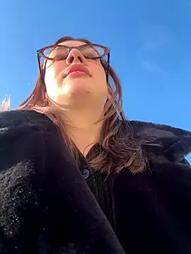 Snapshot of RinaCat chatting on October 27, 5:33 am RinaCat online show from October 27, 5:33 am