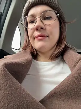 RinaCat online show from March 23, 5:44 am