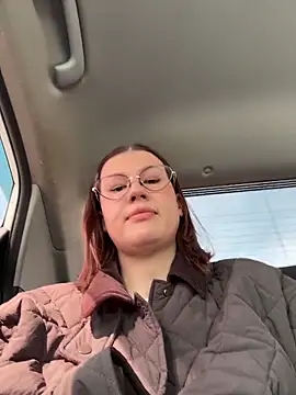 RinaCat online show from April 11, 5:12 am