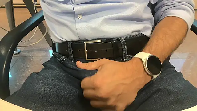 alessandroman2114 online show from October 16, 4:08 pm