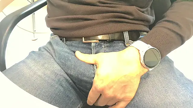 alessandroman2114 online show from February 13, 11:39 am