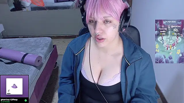 Eli666uwu online show from October 20, 4:07 pm