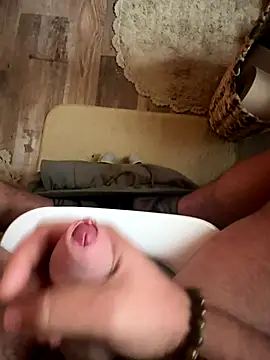 Snapshot of AreiasTuga chatting on November 14, 8:02 am AreiasTuga online show from November 14, 8:02 am