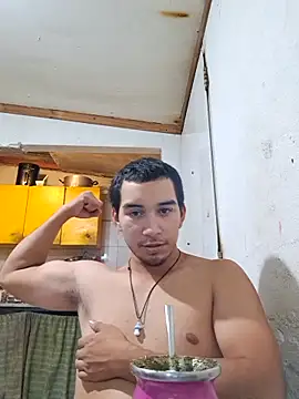 Snapshot of X_xtomas_x chatting on January 7, 2:58 am X xtomas x online show from January 7, 2:58 am