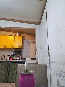 Snapshot of X_xtomas_x chatting on January 12, 7:57 am X xtomas x online show from January 12, 7:57 am