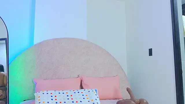 Snapshot of sh_malala chatting on November 22, 7:13 pm sh malala online show from November 22, 7:13 pm