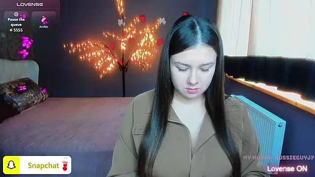 AnettaMilder online show from March 24, 6:40 am